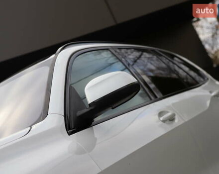 Білий БМВ Х5, об'ємом двигуна 3 л та пробігом 4 тис. км за 73899 $, фото 21 на Automoto.ua