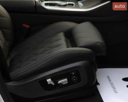 Білий БМВ Х5, об'ємом двигуна 3 л та пробігом 4 тис. км за 73899 $, фото 90 на Automoto.ua