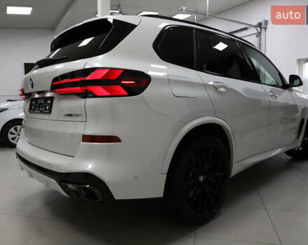 Белый БМВ Х5, объемом двигателя 3 л и пробегом 4 тыс. км за 78999 $, фото 3 на Automoto.ua