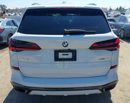 Білий БМВ Х5, об'ємом двигуна 3 л та пробігом 11 тис. км за 65000 $, фото 5 на Automoto.ua