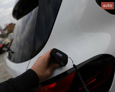 Білий БМВ Х5, об'ємом двигуна 3 л та пробігом 4 тис. км за 73899 $, фото 80 на Automoto.ua