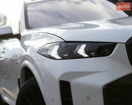 Білий БМВ Х5, об'ємом двигуна 3 л та пробігом 4 тис. км за 73899 $, фото 32 на Automoto.ua