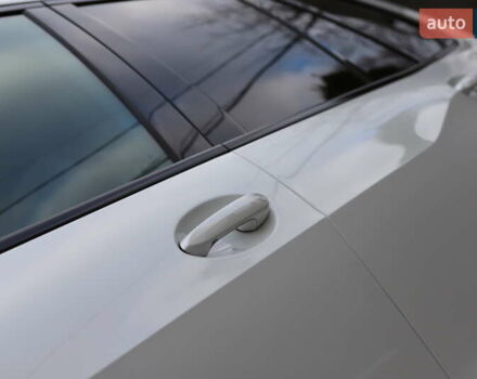 Білий БМВ Х5, об'ємом двигуна 3 л та пробігом 4 тис. км за 73899 $, фото 26 на Automoto.ua