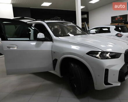 Белый БМВ Х5, объемом двигателя 3 л и пробегом 4 тыс. км за 78999 $, фото 129 на Automoto.ua