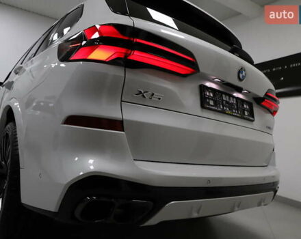 Белый БМВ Х5, объемом двигателя 3 л и пробегом 4 тыс. км за 78999 $, фото 66 на Automoto.ua