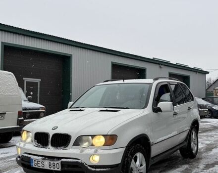Белый БМВ Х5, объемом двигателя 3 л и пробегом 400 тыс. км за 4999 $, фото 1 на Automoto.ua