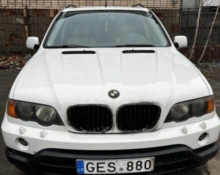 Белый БМВ Х5, объемом двигателя 3 л и пробегом 523 тыс. км за 4300 $, фото 1 на Automoto.ua