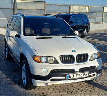 Белый БМВ Х5, объемом двигателя 3 л и пробегом 340 тыс. км за 8600 $, фото 1 на Automoto.ua