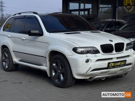 БМВ Х5 2004 в Черновцах на Automoto.ua Белый БМВ Х5, объемом двигателя 4.8 л и пробегом 250 тыс. км за 13700 $, фото 1 на Automoto.ua