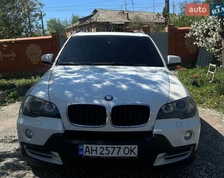 Белый БМВ Х5, объемом двигателя 3 л и пробегом 198 тыс. км за 9800 $, фото 1 на Automoto.ua
