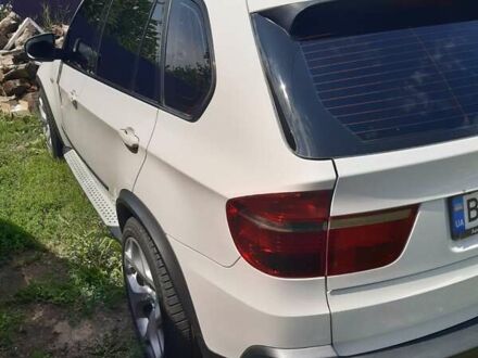 Белый БМВ Х5, объемом двигателя 4.8 л и пробегом 360 тыс. км за 7500 $, фото 1 на Automoto.ua