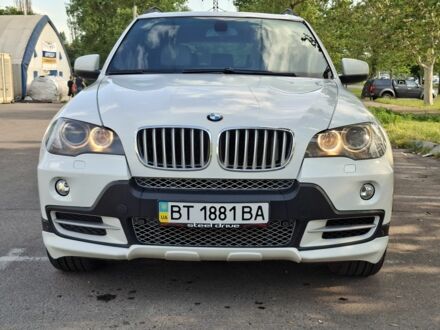 Белый БМВ Х5, объемом двигателя 4.8 л и пробегом 175 тыс. км за 10530 $, фото 1 на Automoto.ua