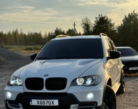 Белый БМВ Х5, объемом двигателя 3 л и пробегом 303 тыс. км за 14600 $, фото 1 на Automoto.ua
