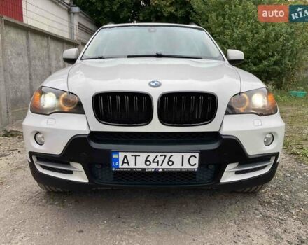 Белый БМВ Х5, объемом двигателя 3 л и пробегом 315 тыс. км за 11500 $, фото 1 на Automoto.ua