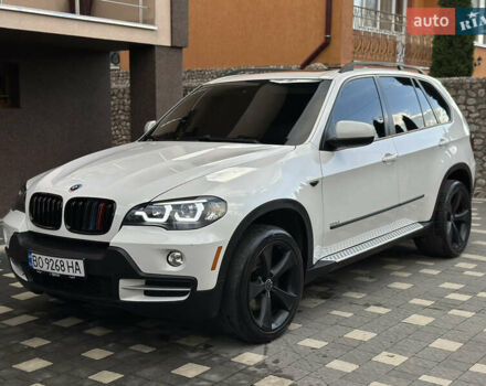 Белый БМВ Х5, объемом двигателя 3 л и пробегом 260 тыс. км за 10999 $, фото 1 на Automoto.ua