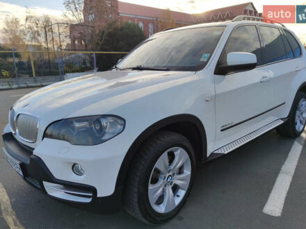 БМВ Х5 2009 в Киеве на Automoto.ua Белый БМВ Х5, объемом двигателя 3 л и пробегом 336 тыс. км за 13900 $, фото 1 на Automoto.ua