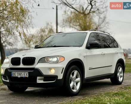 Белый БМВ Х5, объемом двигателя 2.99 л и пробегом 251 тыс. км за 13800 $, фото 1 на Automoto.ua