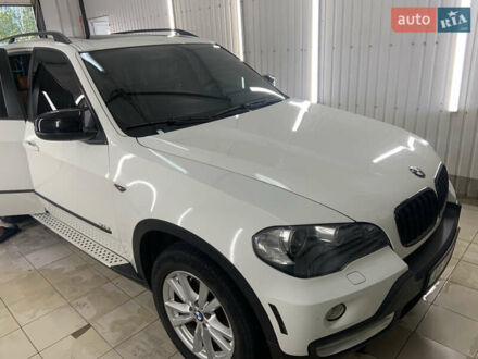 Білий БМВ Х5, об'ємом двигуна 3 л та пробігом 204 тис. км за 12000 $, фото 1 на Automoto.ua