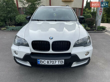 БМВ Х5 2009 в Тернополе на Automoto.ua Белый БМВ Х5, объемом двигателя 3 л и пробегом 219 тыс. км за 14500 $, фото 1 на Automoto.ua