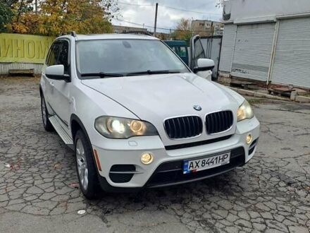 Белый БМВ Х5, объемом двигателя 3 л и пробегом 145 тыс. км за 17500 $, фото 1 на Automoto.ua