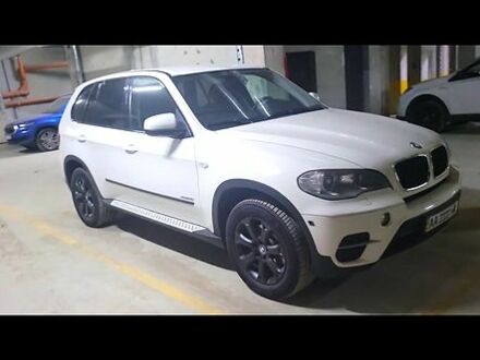 Белый БМВ Х5, объемом двигателя 3.5 л и пробегом 66 тыс. км за 20000 $, фото 1 на Automoto.ua