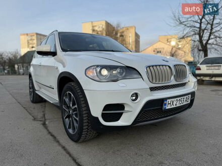 Белый БМВ Х5, объемом двигателя 3 л и пробегом 85 тыс. км за 18500 $, фото 1 на Automoto.ua