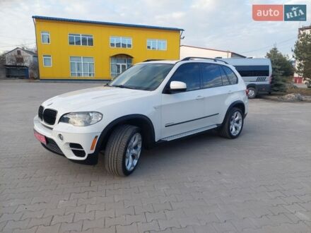 Белый БМВ Х5, объемом двигателя 3 л и пробегом 251 тыс. км за 17700 $, фото 1 на Automoto.ua