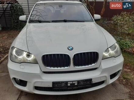 БМВ Х5 2011 в Киеве на Automoto.ua Белый БМВ Х5, объемом двигателя 2.99 л и пробегом 104 тыс. км за 28000 $, фото 1 на Automoto.ua