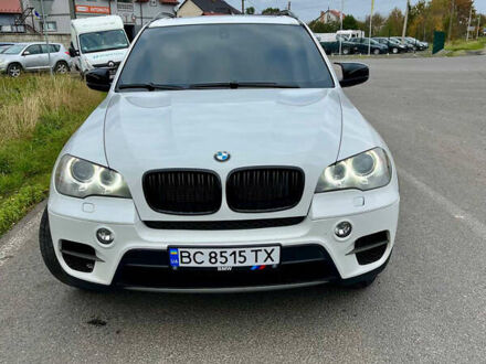 Белый БМВ Х5, объемом двигателя 2.99 л и пробегом 307 тыс. км за 15900 $, фото 1 на Automoto.ua