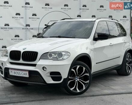 Белый БМВ Х5, объемом двигателя 3 л и пробегом 302 тыс. км за 19999 $, фото 1 на Automoto.ua