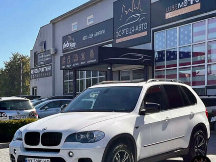 Белый БМВ Х5, объемом двигателя 3 л и пробегом 282 тыс. км за 19500 $, фото 1 на Automoto.ua