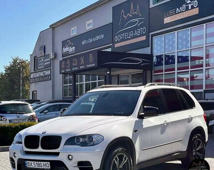 Белый БМВ Х5, объемом двигателя 3 л и пробегом 282 тыс. км за 19500 $, фото 1 на Automoto.ua