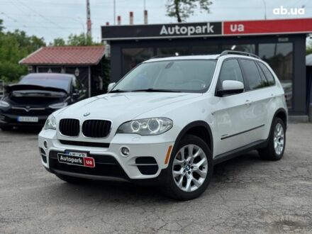 БМВ Х5 2011 у Вінниці на Automoto.ua Білий БМВ Х5, об'ємом двигуна 3 л та пробігом 199 тис. км за 17490 $, фото 1 на Automoto.ua