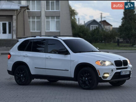 Белый БМВ Х5, объемом двигателя 3 л и пробегом 205 тыс. км за 13999 $, фото 1 на Automoto.ua