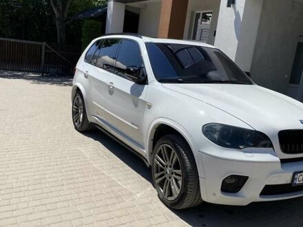 Белый БМВ Х5, объемом двигателя 3 л и пробегом 219 тыс. км за 23000 $, фото 1 на Automoto.ua