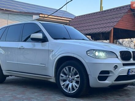 Белый БМВ Х5, объемом двигателя 2.99 л и пробегом 290 тыс. км за 15200 $, фото 1 на Automoto.ua
