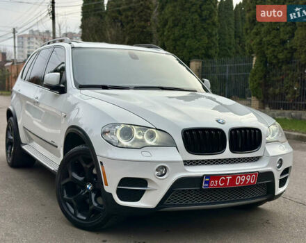 Белый БМВ Х5, объемом двигателя 3 л и пробегом 214 тыс. км за 18500 $, фото 1 на Automoto.ua