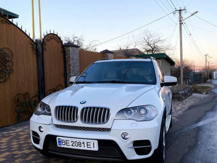 БМВ Х5 2012 у Миколаєві на Automoto.ua Білий БМВ Х5, об'ємом двигуна 3 л та пробігом 211 тис. км за 17500 $, фото 1 на Automoto.ua