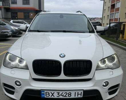 Белый БМВ Х5, объемом двигателя 2.99 л и пробегом 259 тыс. км за 16200 $, фото 1 на Automoto.ua