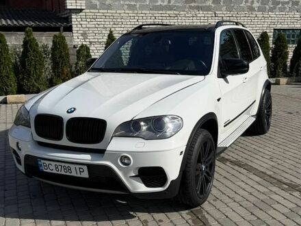Білий БМВ Х5, об'ємом двигуна 3 л та пробігом 210 тис. км за 16500 $, фото 1 на Automoto.ua