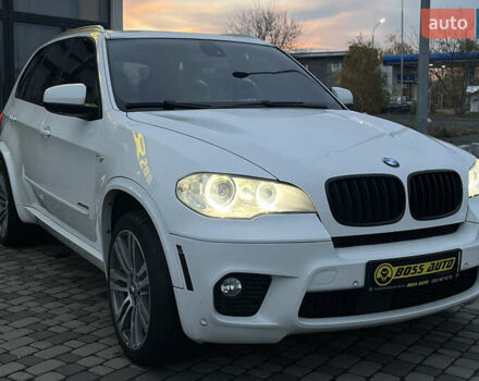 Белый БМВ Х5, объемом двигателя 3 л и пробегом 325 тыс. км за 13700 $, фото 1 на Automoto.ua