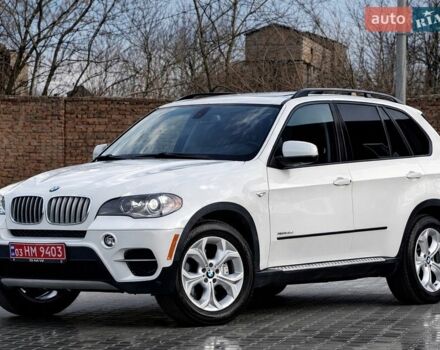 Белый БМВ Х5, объемом двигателя 3 л и пробегом 282 тыс. км за 16999 $, фото 1 на Automoto.ua
