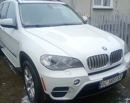 Белый БМВ Х5, объемом двигателя 3 л и пробегом 240 тыс. км за 13500 $, фото 1 на Automoto.ua