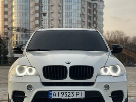 Белый БМВ Х5, объемом двигателя 2.98 л и пробегом 238 тыс. км за 13800 $, фото 1 на Automoto.ua