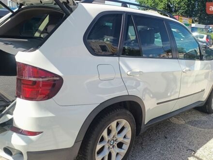 Білий БМВ Х5, об'ємом двигуна 2.98 л та пробігом 227 тис. км за 9300 $, фото 1 на Automoto.ua