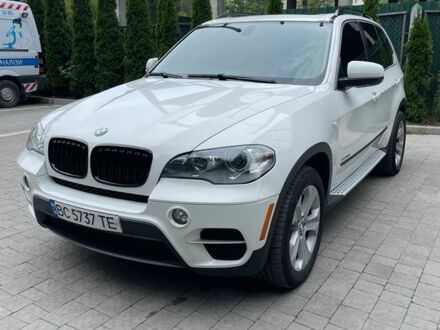 Белый БМВ Х5, объемом двигателя 2.99 л и пробегом 246 тыс. км за 19000 $, фото 1 на Automoto.ua