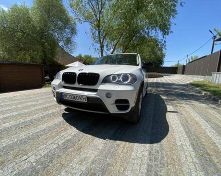 Белый БМВ Х5, объемом двигателя 3 л и пробегом 225 тыс. км за 15500 $, фото 1 на Automoto.ua