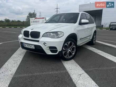 БМВ Х5 2012 в Ровно на Automoto.ua Белый БМВ Х5, объемом двигателя 3 л и пробегом 189 тыс. км за 21500 $, фото 1 на Automoto.ua