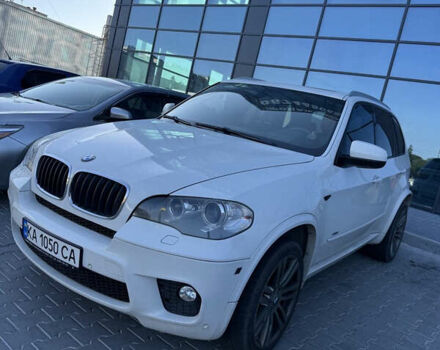 Белый БМВ Х5, объемом двигателя 3 л и пробегом 250 тыс. км за 15000 $, фото 1 на Automoto.ua