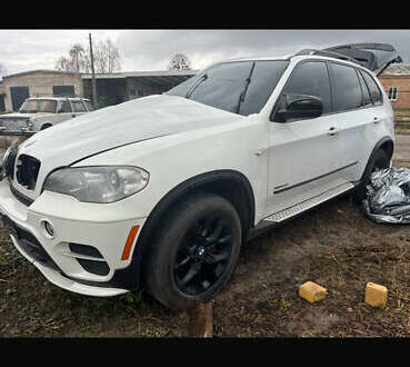 Белый БМВ Х5, объемом двигателя 2.98 л и пробегом 190 тыс. км за 7600 $, фото 1 на Automoto.ua
